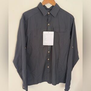 Dai Yin contemporary black long sleeve button up shirt size small